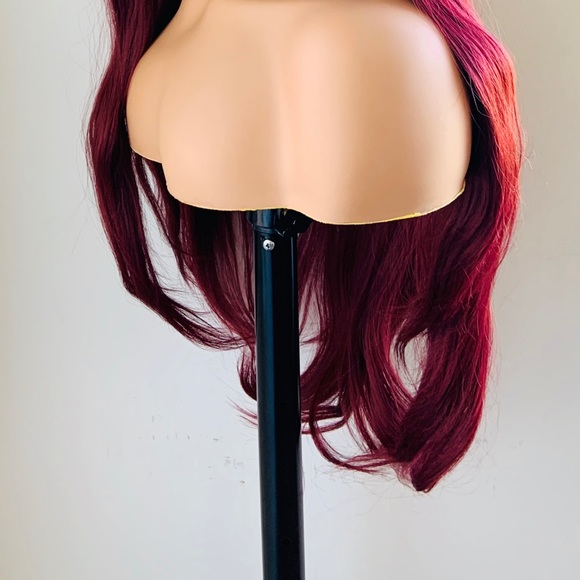 Gorgeous 28” Dark Rooted Burgundy Lace Part Synthetic Wig - Picture 12 of 16